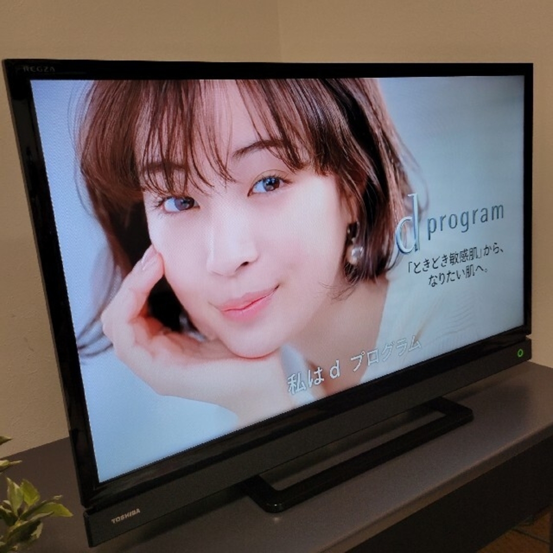 東芝(トウシバ)のYouTube／Netflix☆★東芝 高画質 REGZA 32型テレビ スマホ/家電/カメラのテレビ/映像機器(テレビ)の商品写真