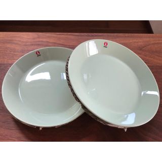 イッタラ(iittala)の【専用】★ラスト★イッタラ★ティーマ★廃盤セラドングリーン★２枚セット★(食器)