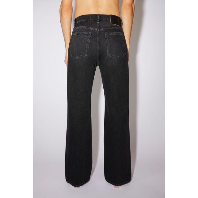 爆買い特価 Acne Studios - acne studios ルーズブーツカットジーンズ