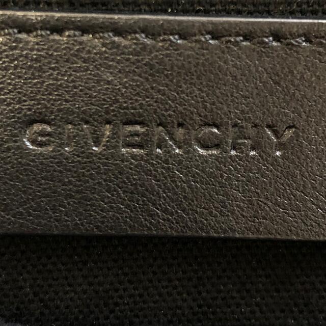 GIVENCHY(ジバンシィ)の正規品ジバンシィ　GIVENCHY  ミニリュック　メタルクロスバックパック　 レディースのバッグ(リュック/バックパック)の商品写真