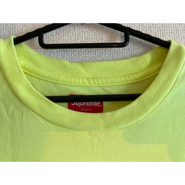 Supreme(シュプリーム)のsupremeスモールボックスロゴ　イエロー メンズのトップス(Tシャツ/カットソー(半袖/袖なし))の商品写真