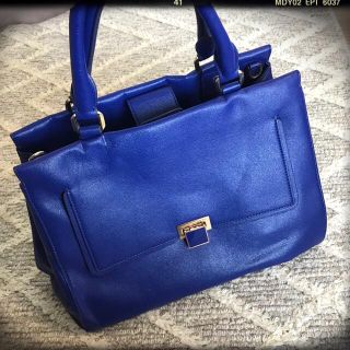 チャールズアンドキース(Charles and Keith)のチャールズ＆キース バッグ ロイヤルブルー(ハンドバッグ)