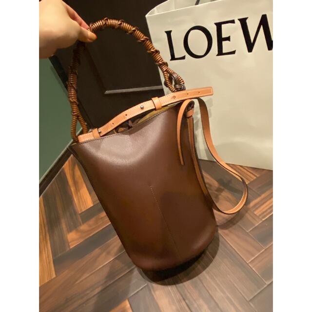 LOEWEロエベ ゲートバケットバケツバックハンドル付きショルダーバック