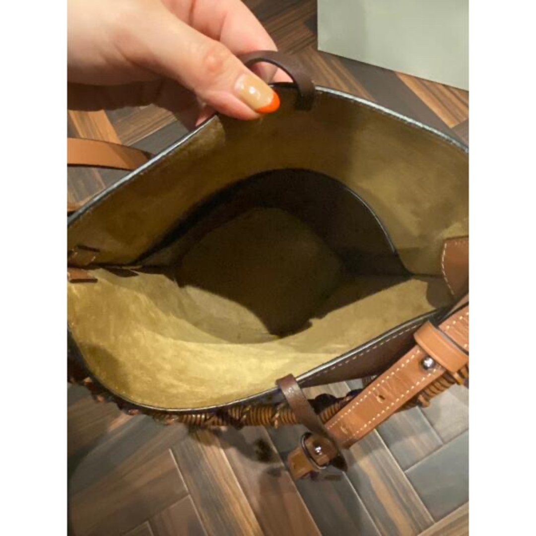 LOEWE - LOEWEロエベ ゲートバケットバケツバックハンドル付き