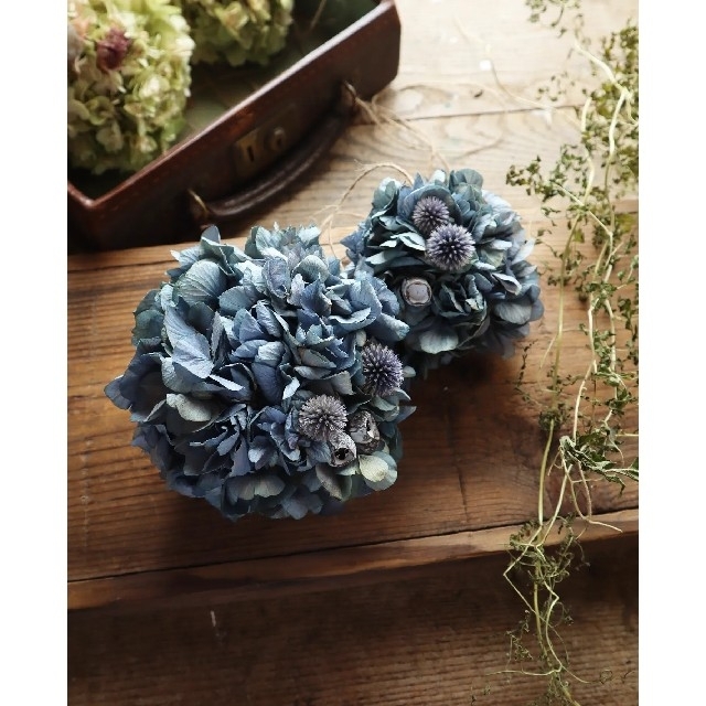 夏に飾りたい藍色紫陽花のフラワーボール紫陽花ボール　夏のインテリア