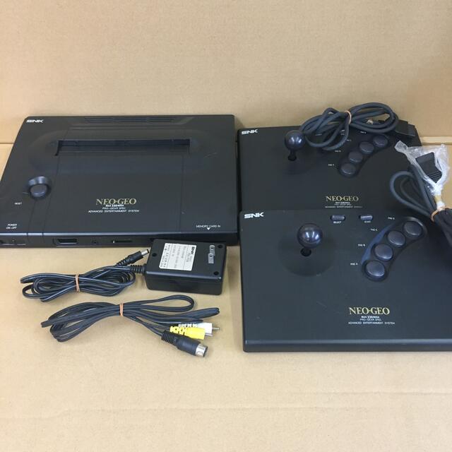 SALE/70%OFF】 Yokan様専用 ネオジオ本体 NEOGEO 中古 B-3