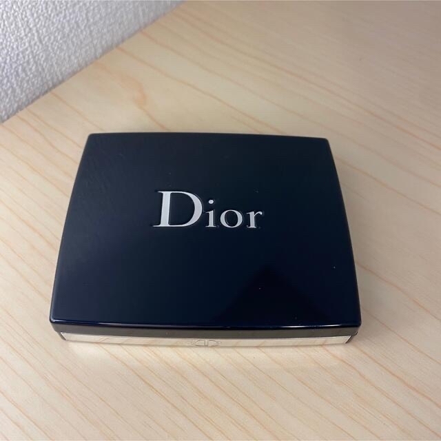 Dior サンククルールクチュール　アイシャドウ 2