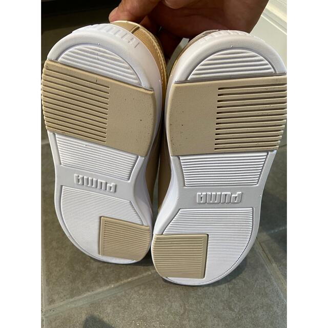 PUMA(プーマ)のPUMA プーマ　スニーカー　ベージュ 28センチ メンズの靴/シューズ(スニーカー)の商品写真