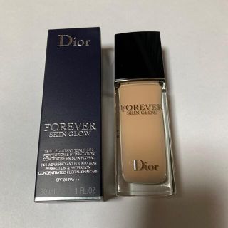 ディオール(Dior)のディオール　スキンフォーエヴァーフルイド　グロウ　1N 美品(ファンデーション)