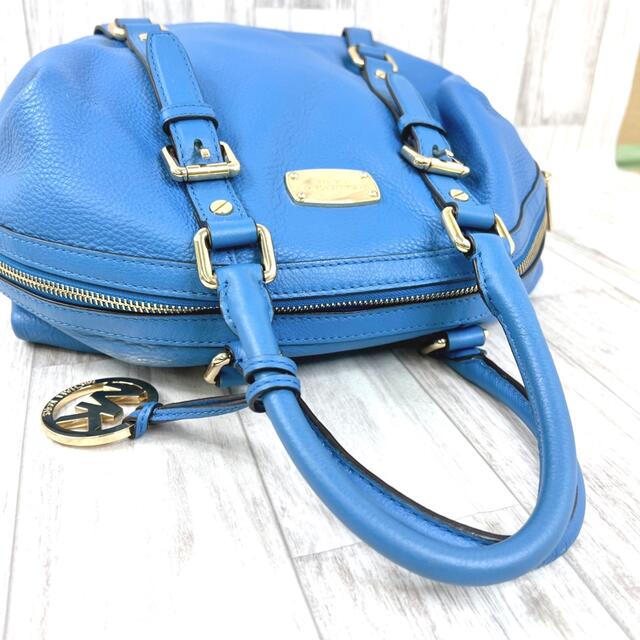 Michael Kors(マイケルコース)のMICHAEL KORS❤️マイケルコース　レザー　2wayバッグ　4-7-16 レディースのバッグ(ショルダーバッグ)の商品写真