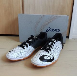 アシックス(asics)の【asics】フットサルシューズ(27.0) 箱あり(シューズ)