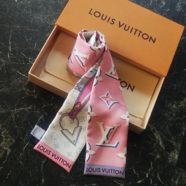 LOUIS VUITTON - ルイヴィトン バンドー スカーフ ツイリー
