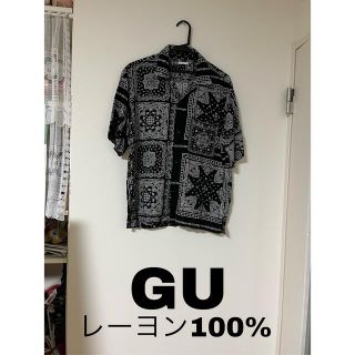 ジーユー(GU)のGUレーヨン100% ペイズリー 柄シャツ(シャツ)