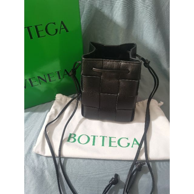 Bottega Veneta - ボッテガヴェネタ ☆現行品☆カセット　巾着　バッグ