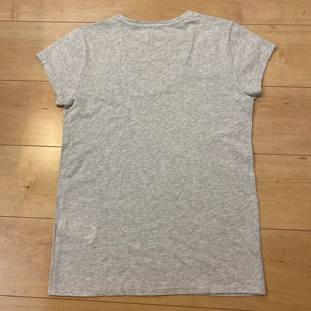 Ralph Lauren(ラルフローレン)のラルフローレンVネックグレーTシャツ　レディースSサイズ レディースのトップス(Tシャツ(半袖/袖なし))の商品写真