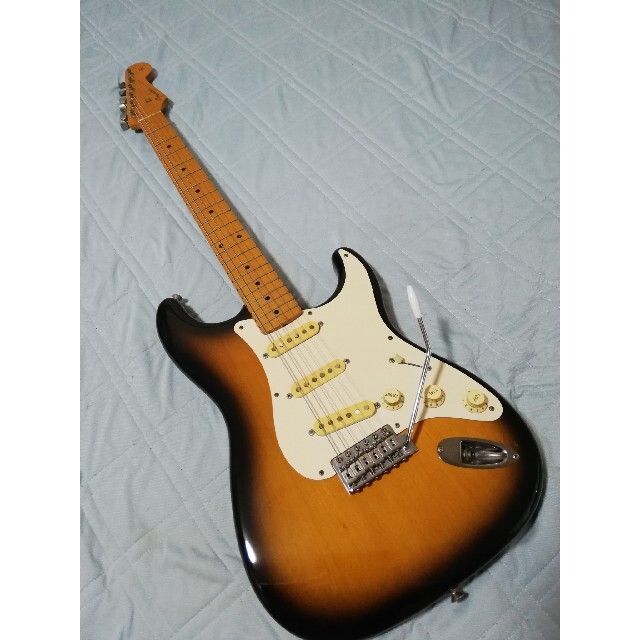 【5716】 Fujigen Stratocaster type  ケース付き