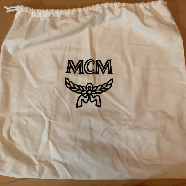 mcm ピンク リュック