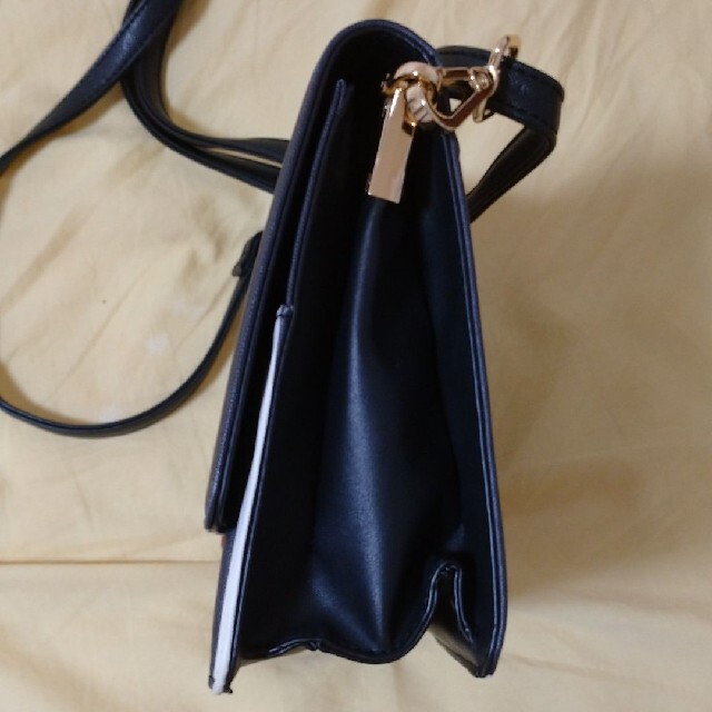 SPIRAL GIRL(スパイラルガール)のスパイラルガール リップスティックチェーンバッグ レディースのバッグ(ショルダーバッグ)の商品写真