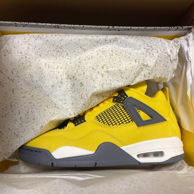 NIKE(ナイキ)のNIKE AIR JORDAN 4 RETRO TOUR YELLOW メンズの靴/シューズ(スニーカー)の商品写真