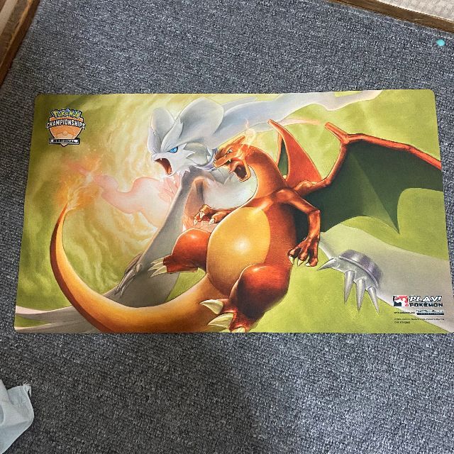 期間限定30%OFF! ポケモンルギアプレイマット公式2019地域
