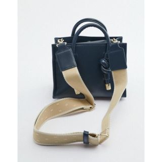 ザラ(ZARA)のZARA ザラ 【新品タグ付き】ミニシティバッグ◎ショルダーハンドバッグ(ショルダーバッグ)