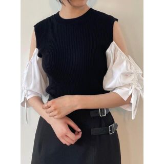 マジェスティックレゴン(MAJESTIC LEGON)のマジェスティックレゴン　黒トップス(カットソー(半袖/袖なし))