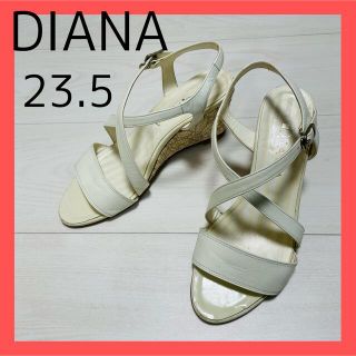 ダイアナ(DIANA)のDIANA ダイアナ　ウエッジソール　サンダル　M  23.5㎝　ホワイト　(サンダル)