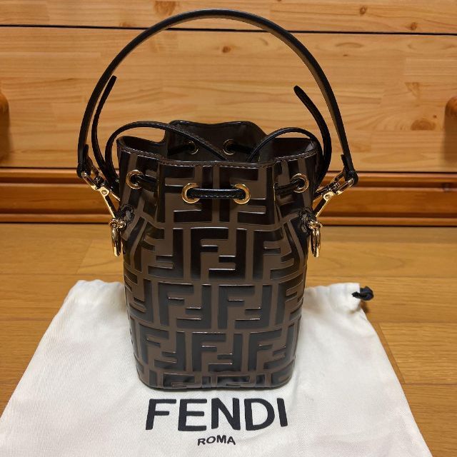 FENDI - FENDI♡モントレゾール.マルチカラーレザーバックの通販 by