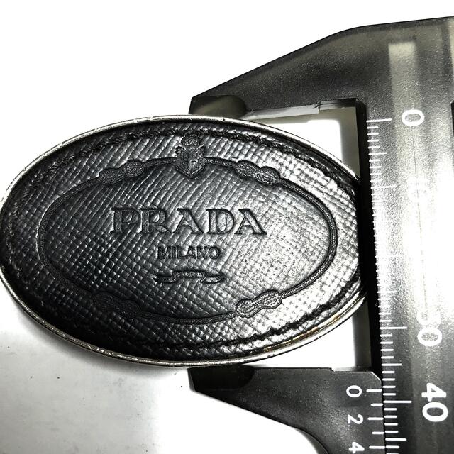 PRADA(プラダ)のPRADAキーリングused レディースのファッション小物(キーホルダー)の商品写真