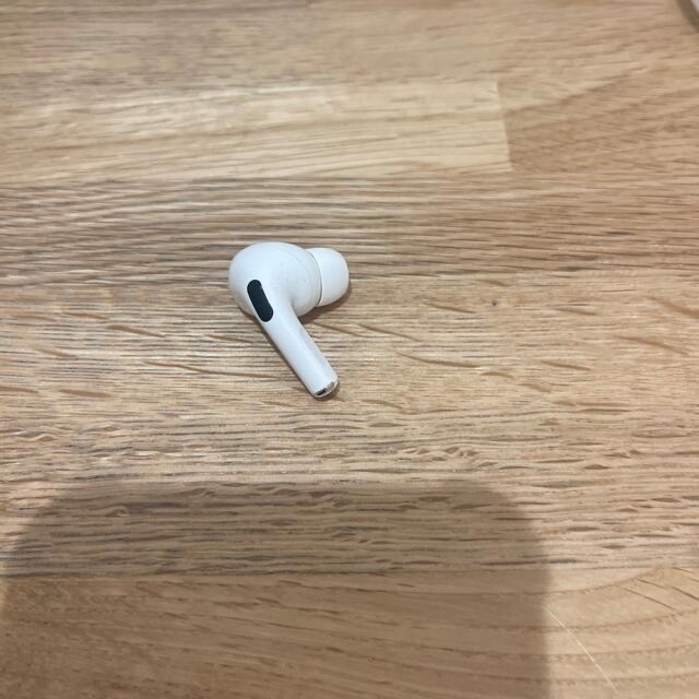 AirPods Pro 右 4