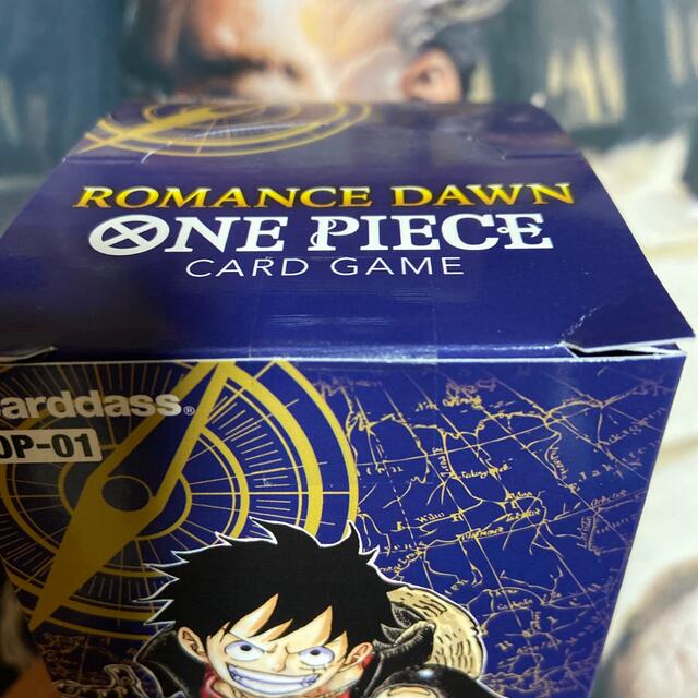 BANDAI(バンダイ)のONE PIECEカードゲームROMANCE DAWN 1BOX 新品未開封 エンタメ/ホビーのトレーディングカード(Box/デッキ/パック)の商品写真