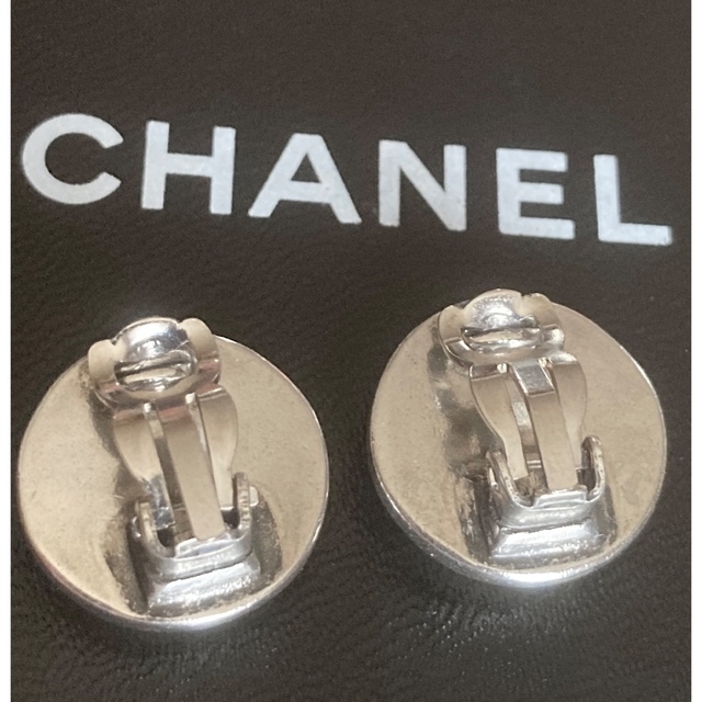 CHANEL(シャネル)のシャネル♥️ヴィンテージ ココマーク イヤリング 美品 レディースのアクセサリー(イヤリング)の商品写真