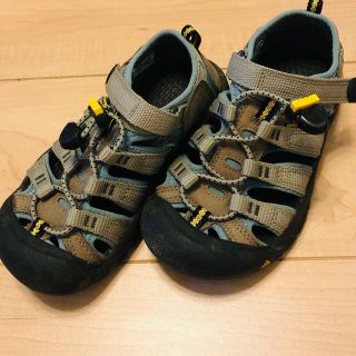 キーン(KEEN)のYuki様専用　18.5㎝　キーンkeenサンダル(サンダル)