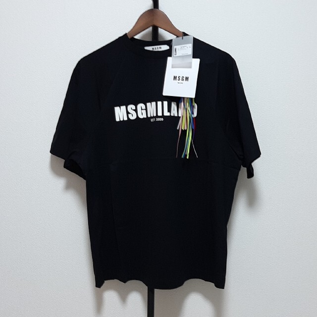 MSGM(エムエスジイエム)の【新品レディースXS】MSGM　Tシャツ　ブランドタグ付き レディースのトップス(Tシャツ(半袖/袖なし))の商品写真