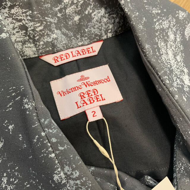 Vivienne Westwood(ヴィヴィアンウエストウッド)の◼️タグ付き　未使用品◼️ヴィヴィアン  ウエストウッド 変形　ジャケット レディースのジャケット/アウター(テーラードジャケット)の商品写真