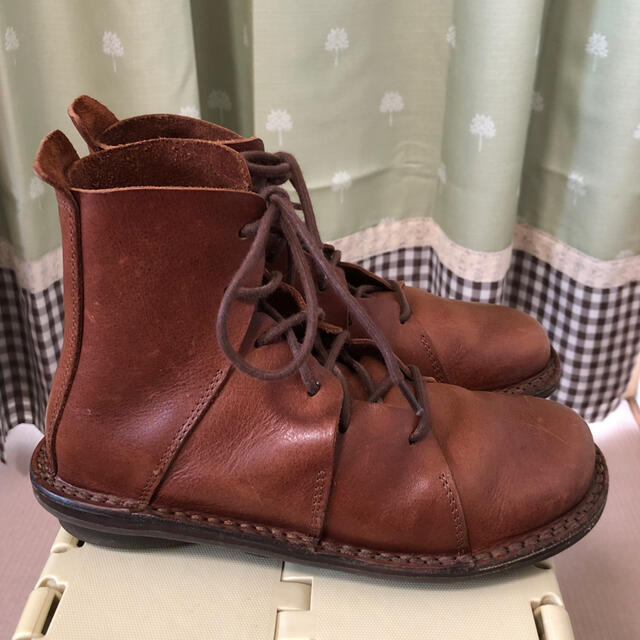 ボトムを作り続け40年 trippen NOMAD サイズ36 | www.tegdarco.com