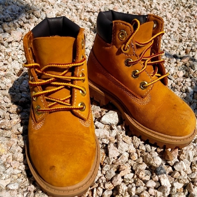 Timberland(ティンバーランド)のティンバーランド キッズ ブーツ 箱なし キッズ/ベビー/マタニティのキッズ靴/シューズ(15cm~)(ブーツ)の商品写真