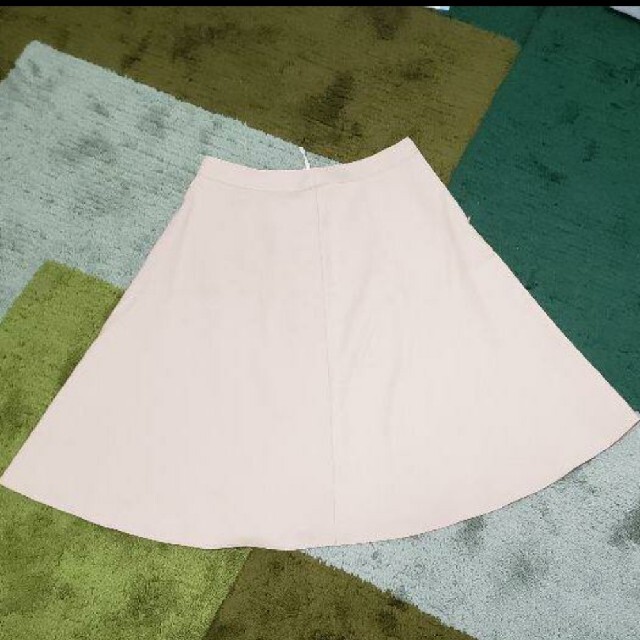 INDIVI(インディヴィ)のピンクベージュのスカート☆ミ レディースのスカート(ひざ丈スカート)の商品写真
