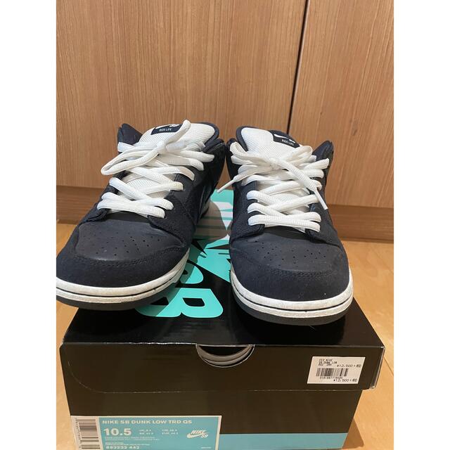 NIKE(ナイキ)のNIKE DUNK  SB  LOW ムラサキスポーツ　28.5cm メンズの靴/シューズ(スニーカー)の商品写真