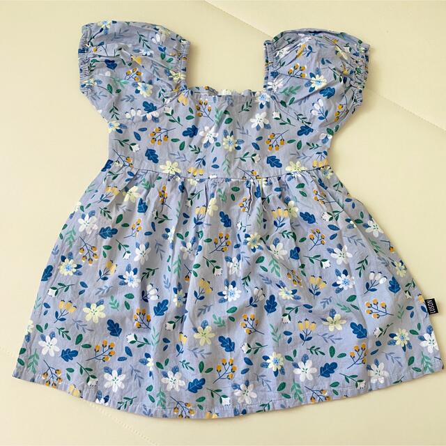 petit main(プティマイン)の花柄ワンピース　90サイズ キッズ/ベビー/マタニティのキッズ服女の子用(90cm~)(ワンピース)の商品写真