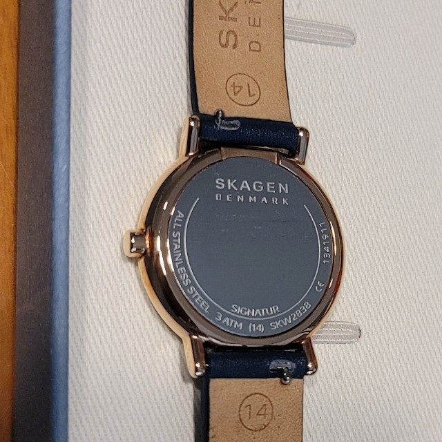 SKAGEN(スカーゲン)の【値下げ】SKAGEN レディースウォッチ 替えベルト付き レディースのファッション小物(腕時計)の商品写真