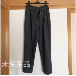 ルネ(René)の未使用品☆Reneルネ　テーパードパンツ☆上質、上品、面接、フォーマル、秋冬にも(クロップドパンツ)