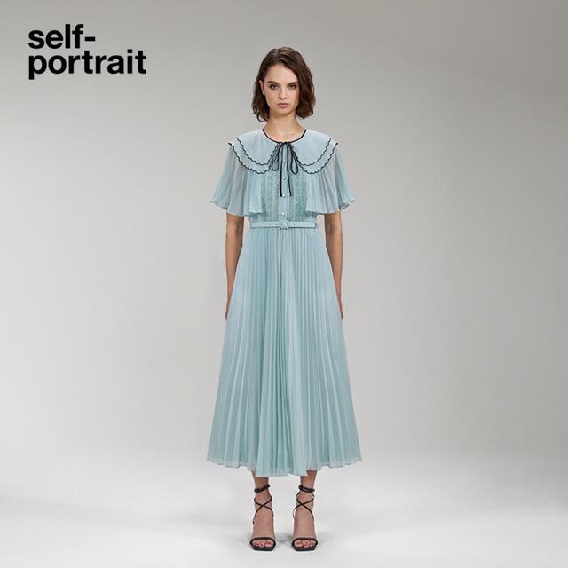 ❤️正規品Selfportrait22新作新品☆ライトグリーン ロングワンピース ...