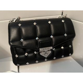 【最終値下げ】マイケルコース SOHO チェーンショルダー スモール
