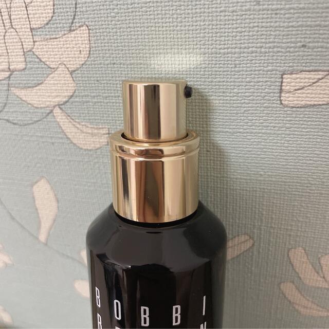 BOBBI BROWN(ボビイブラウン)のBobbi brown インテンシブ スキン セラム ファンデーション W026 コスメ/美容のベースメイク/化粧品(ファンデーション)の商品写真