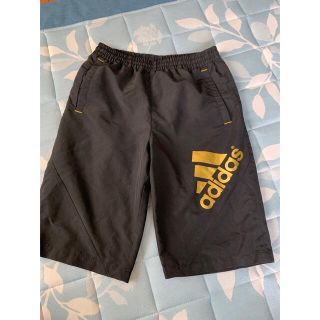 アディダス(adidas)のadidas アディダス ハーフパンツ　140(パンツ/スパッツ)