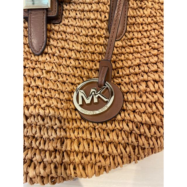 Michael Kors(マイケルコース)の美品　マイケルコース　カゴバック レディースのバッグ(かごバッグ/ストローバッグ)の商品写真