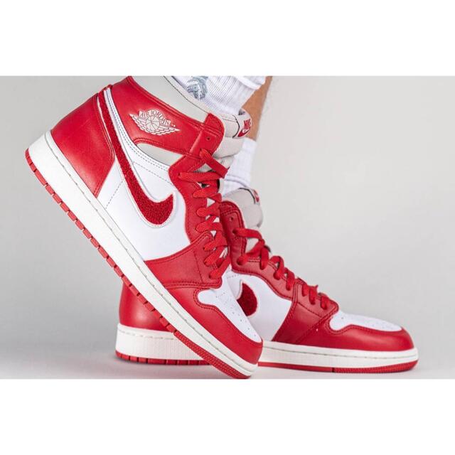 NIKE(ナイキ)のNike Air Jordan 1 High OG Varsity Red 29 メンズの靴/シューズ(スニーカー)の商品写真