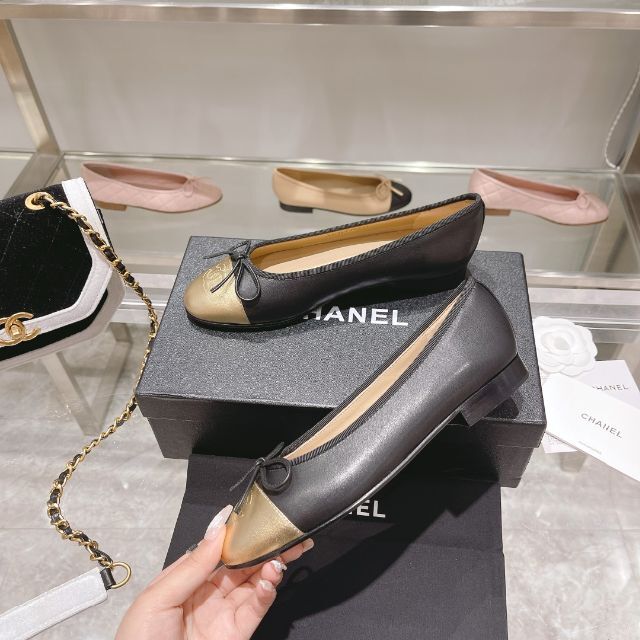 クーポン利用で半額 新品 CHANEL シャネル バレエ シューズ ラバー