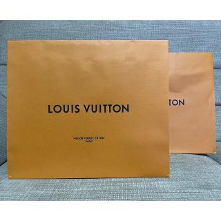 ルイヴィトン(LOUIS VUITTON)のLOUISVUITTON紙袋2枚(ショップ袋)